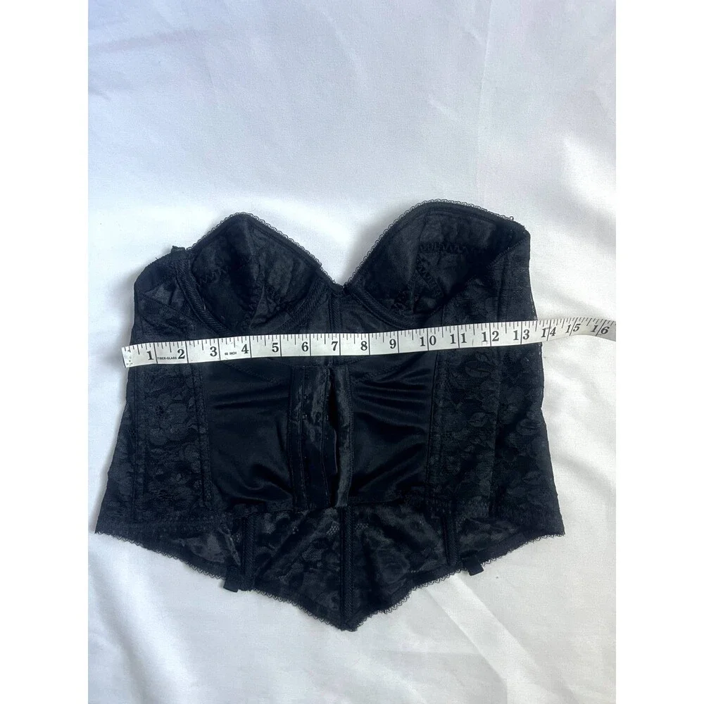 Vintage Sintrigue Black Lace Corset size 34A Witchy Sexy Bustier Retro Victorian